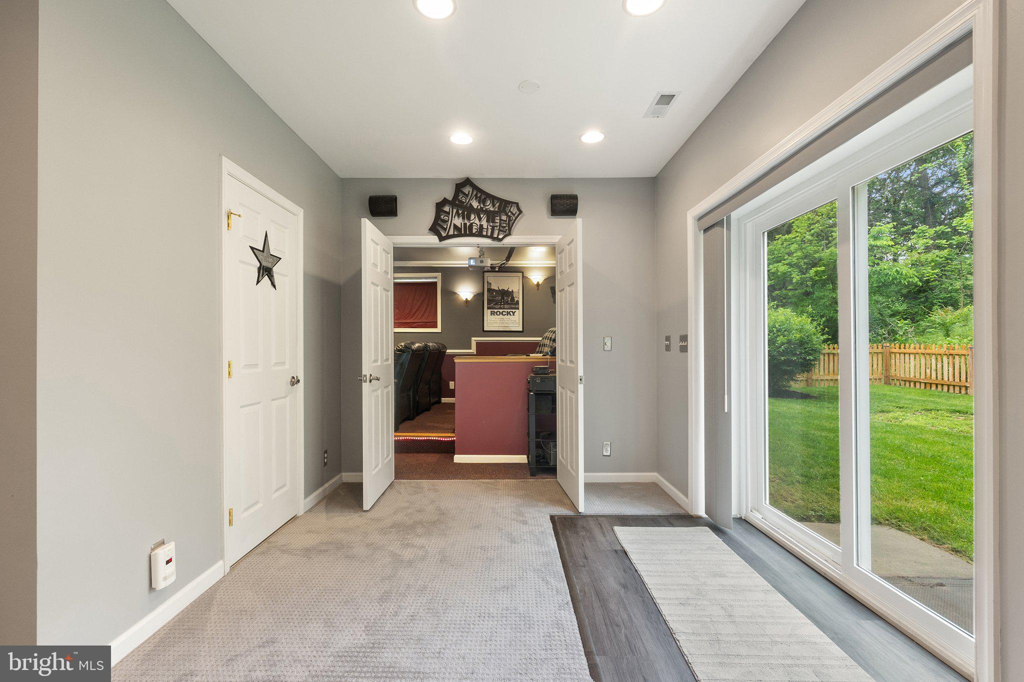 LOCUST HILL - Residential