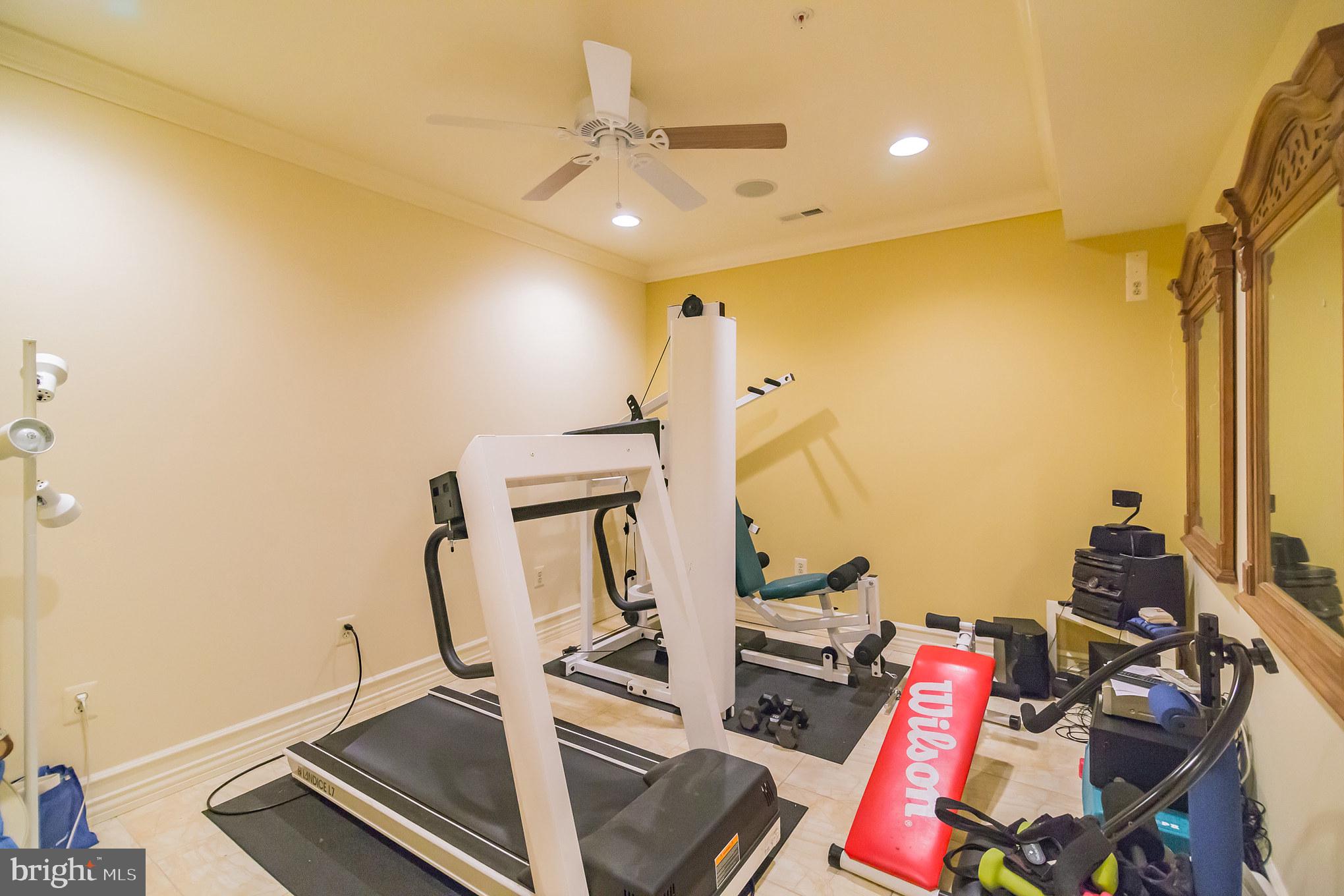 UPPER MARLBORO - Residential