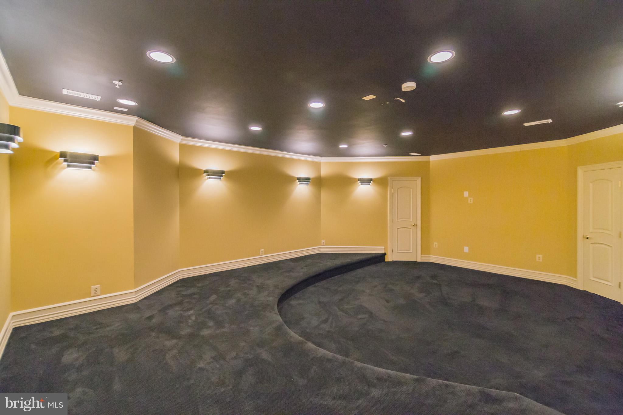 UPPER MARLBORO - Residential