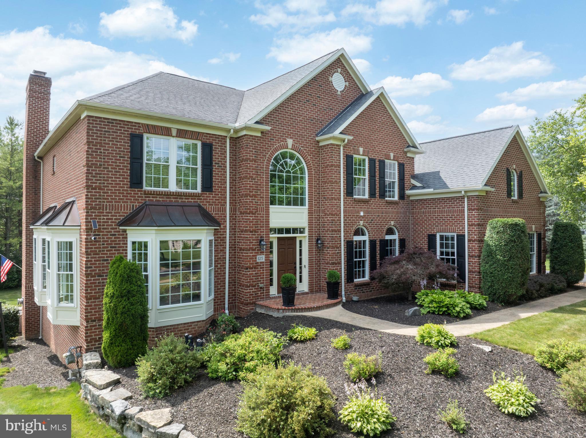 125 HOLLY RIDGE DRIVE