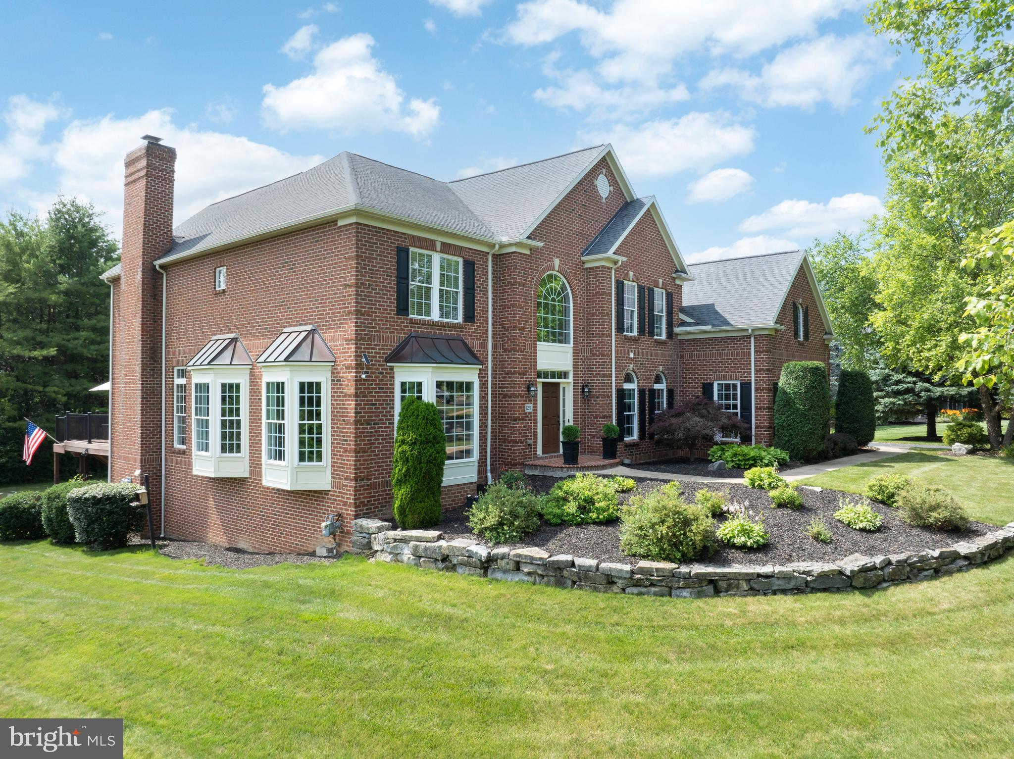 125 HOLLY RIDGE DRIVE
