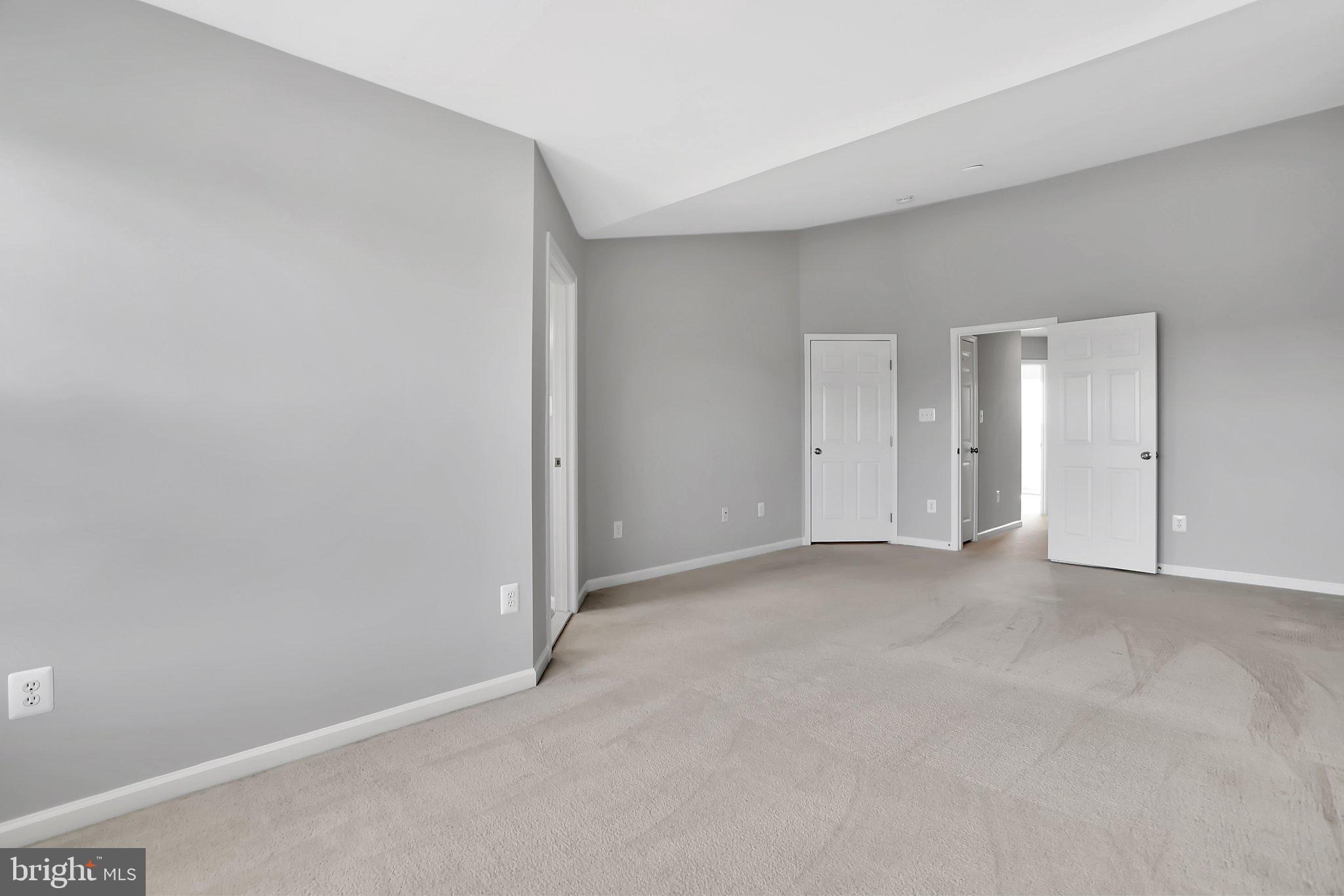 HUNTFIELD - Residential