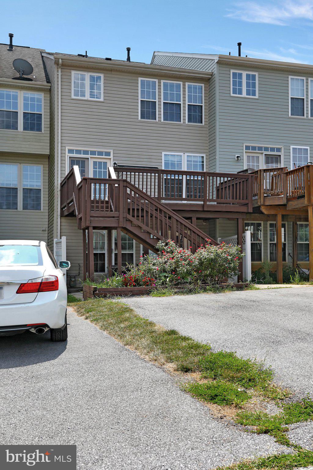 HUNTFIELD - Residential