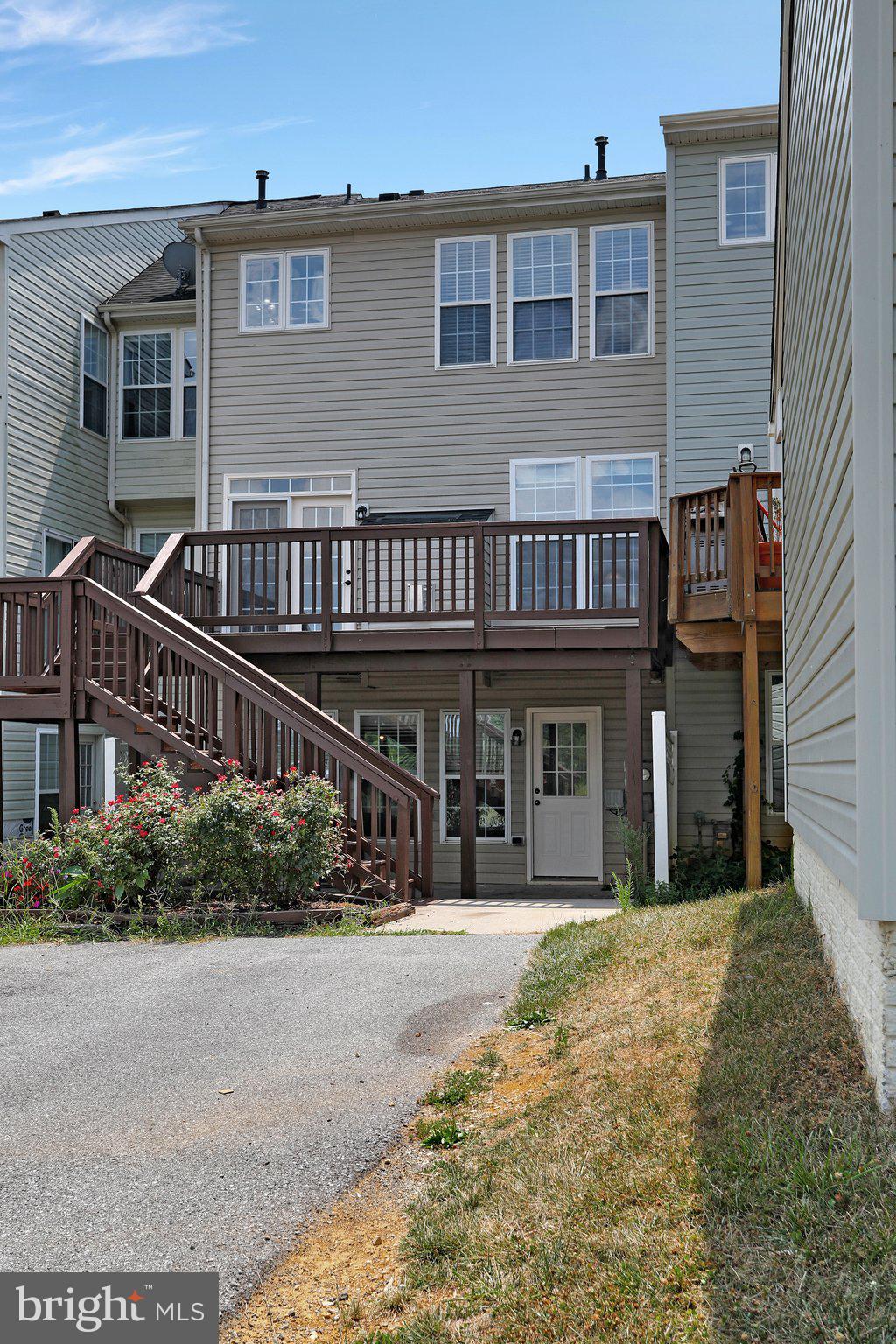 HUNTFIELD - Residential