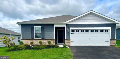 Photo of 302 Haven Drive, POTTSTOWN, PA 19464 (MLS # PAMC2155064)