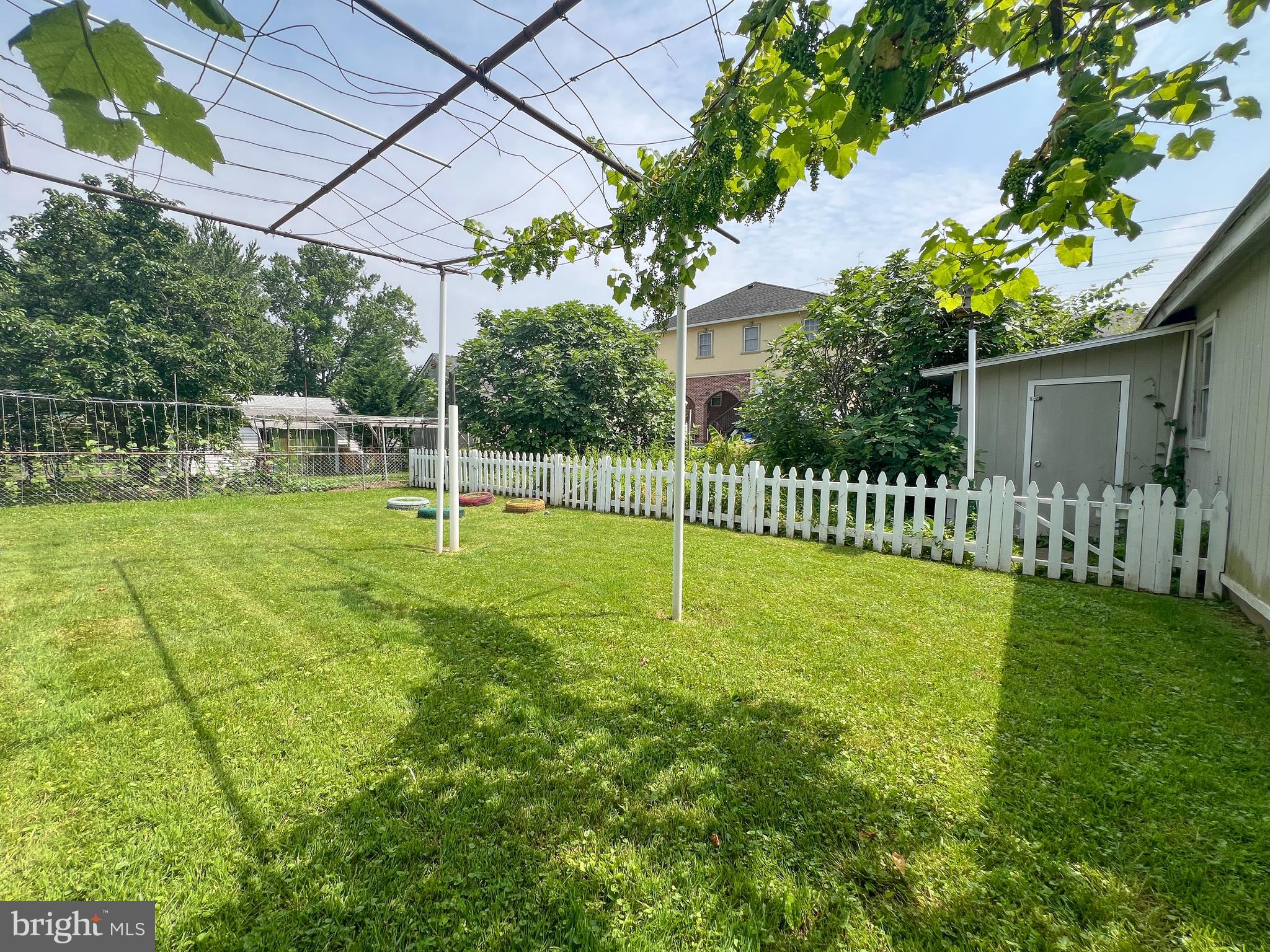 CARROLL KNOLLS - Residential Lease