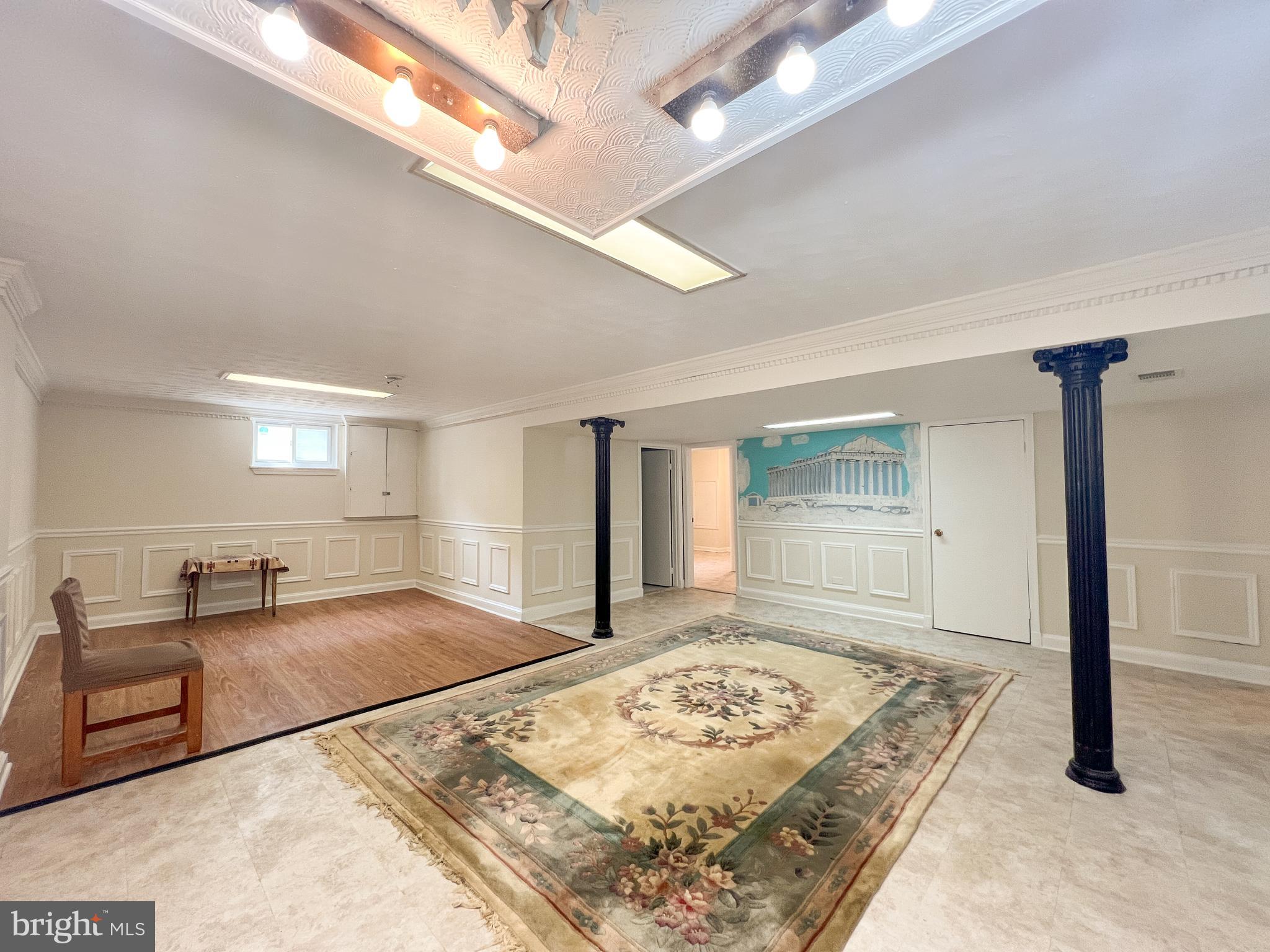 CARROLL KNOLLS - Residential Lease