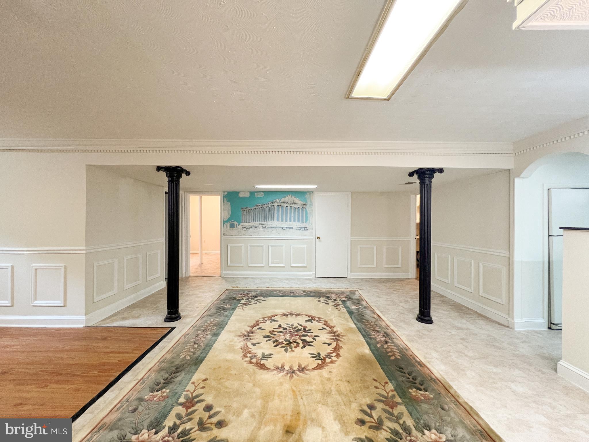 CARROLL KNOLLS - Residential Lease