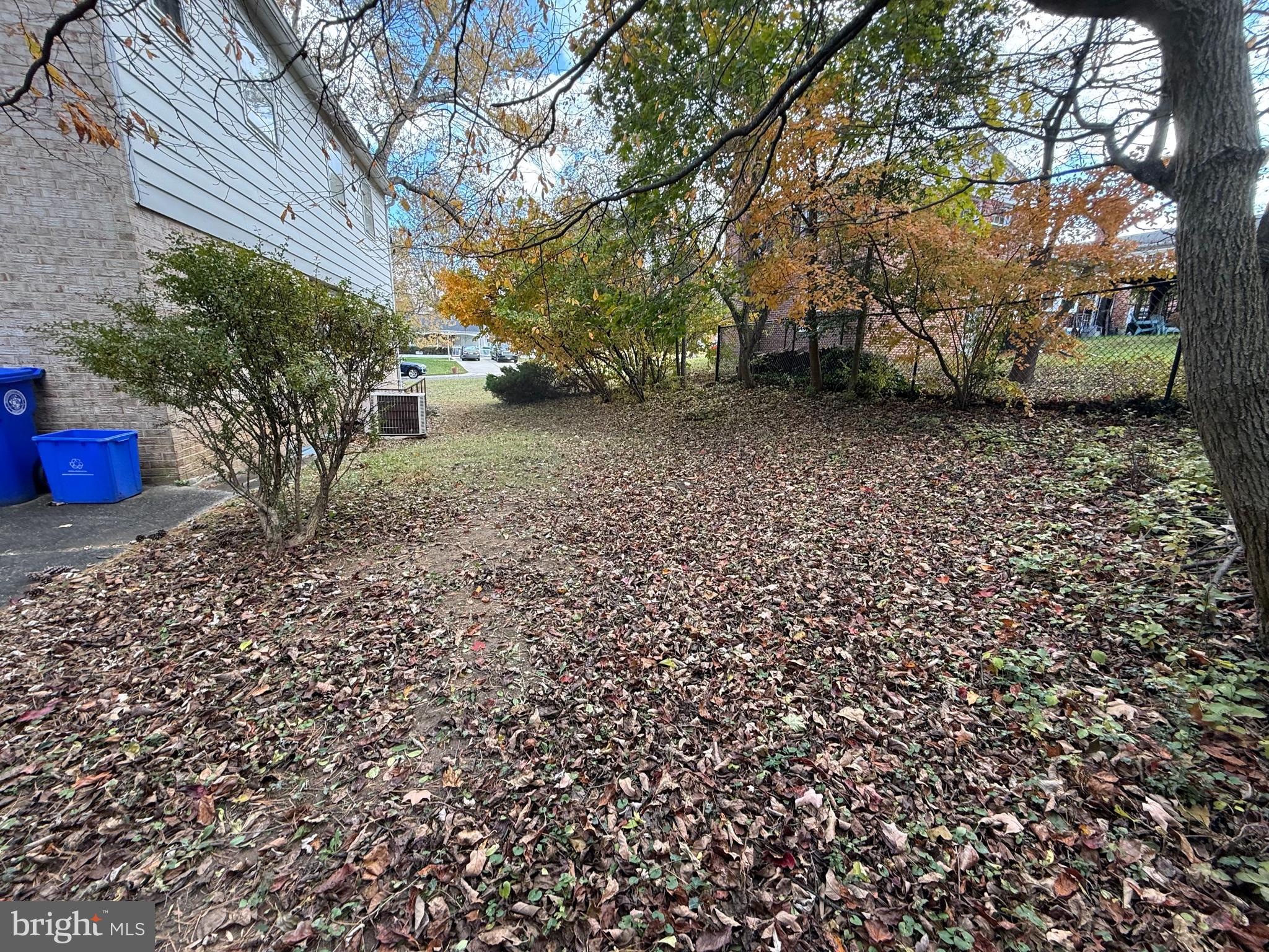 2610 SILVERDALE DRIVE