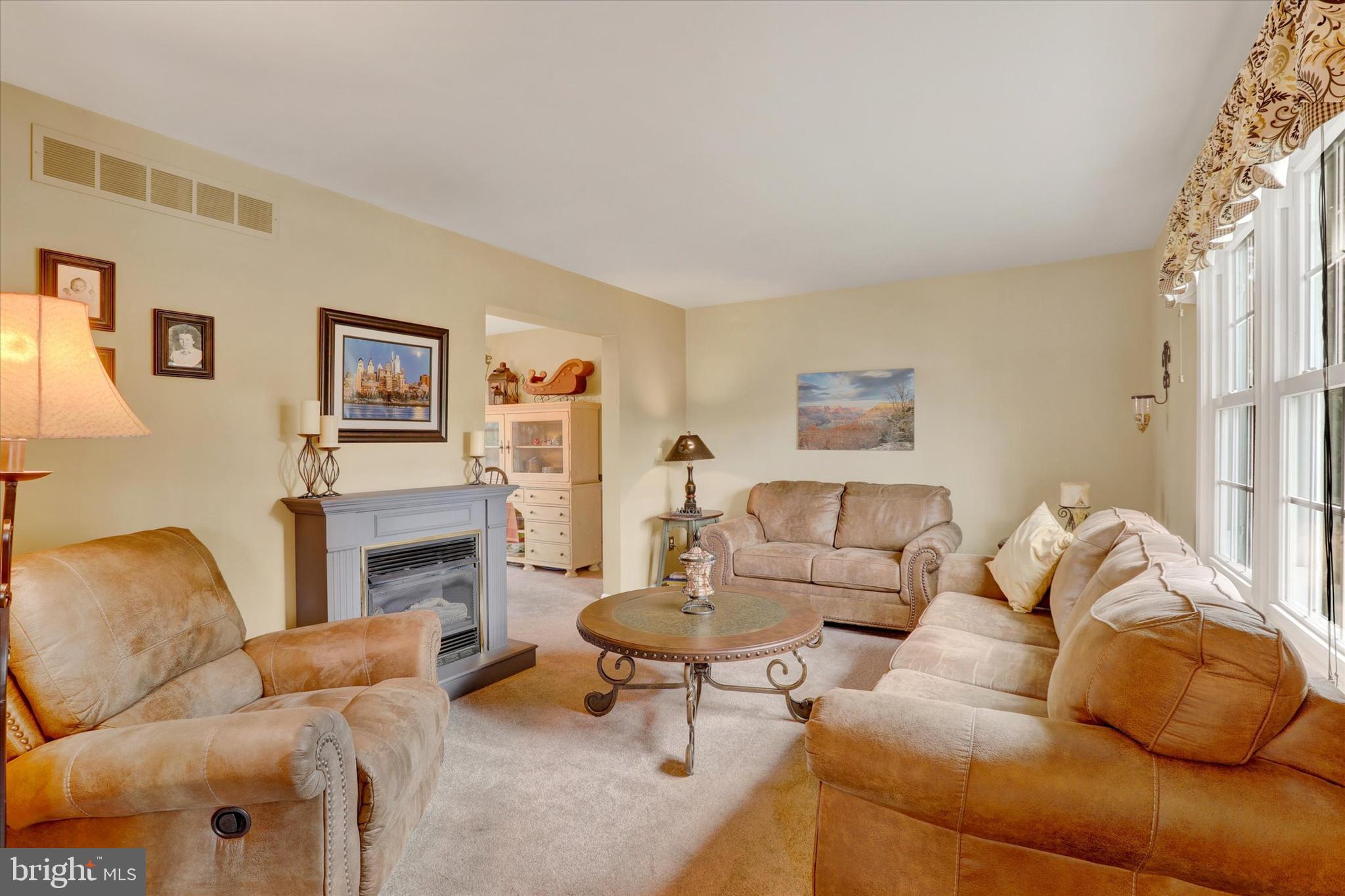 HARVEST RUN WEST - Residential