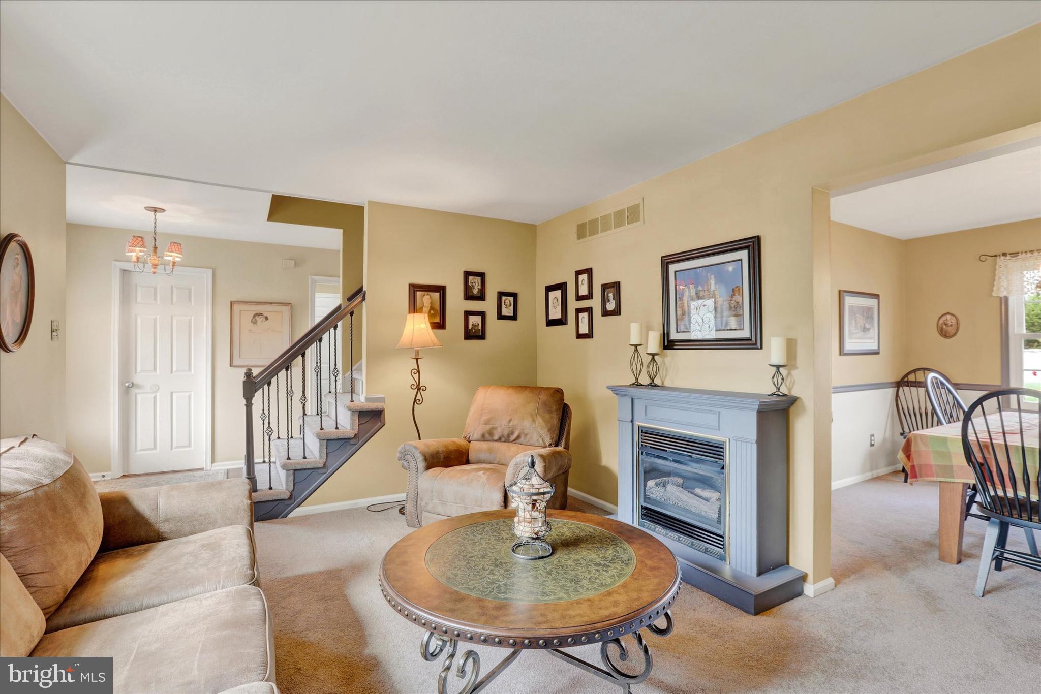 HARVEST RUN WEST - Residential