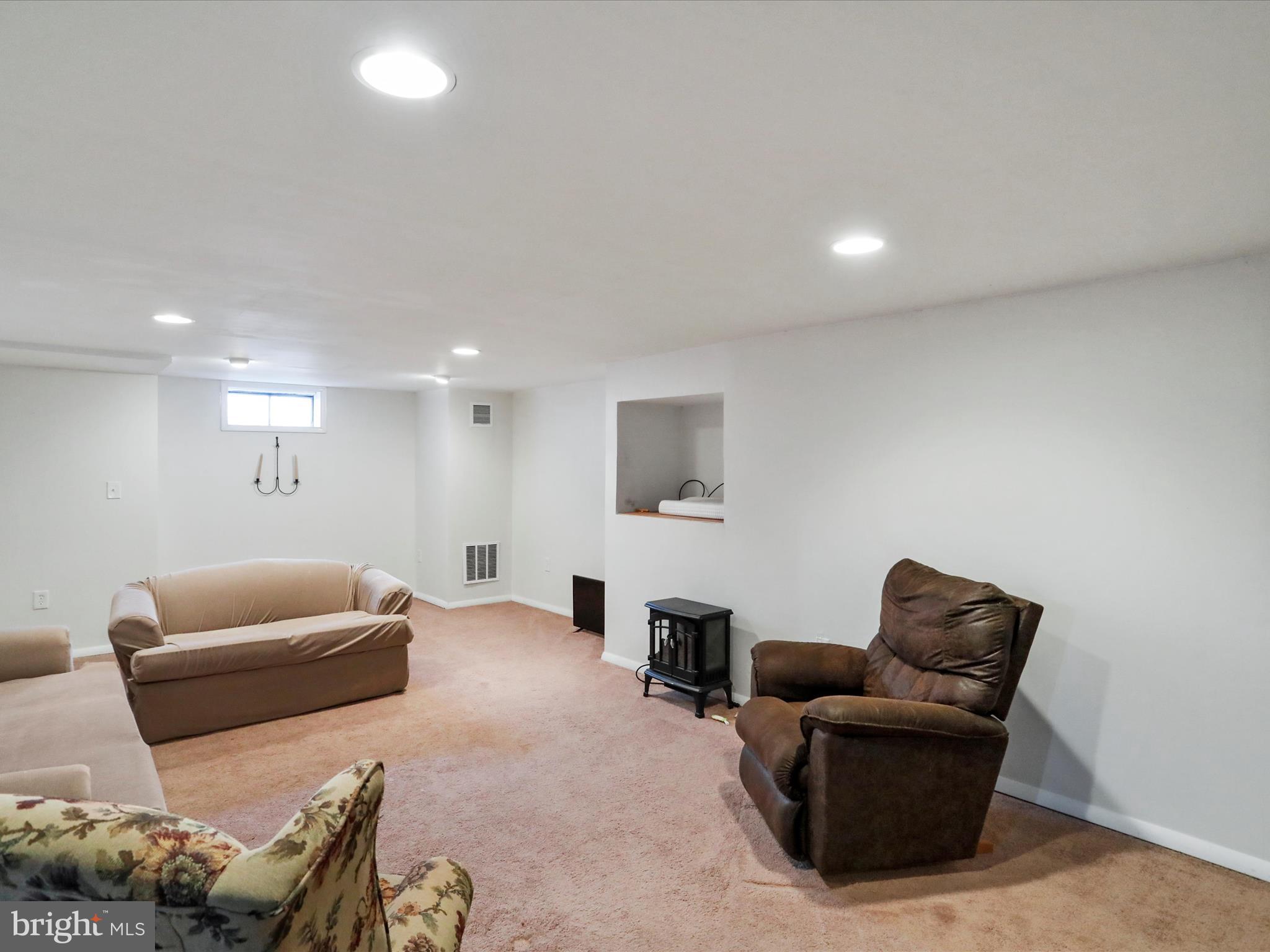 ORCHARD HILLS - Residential