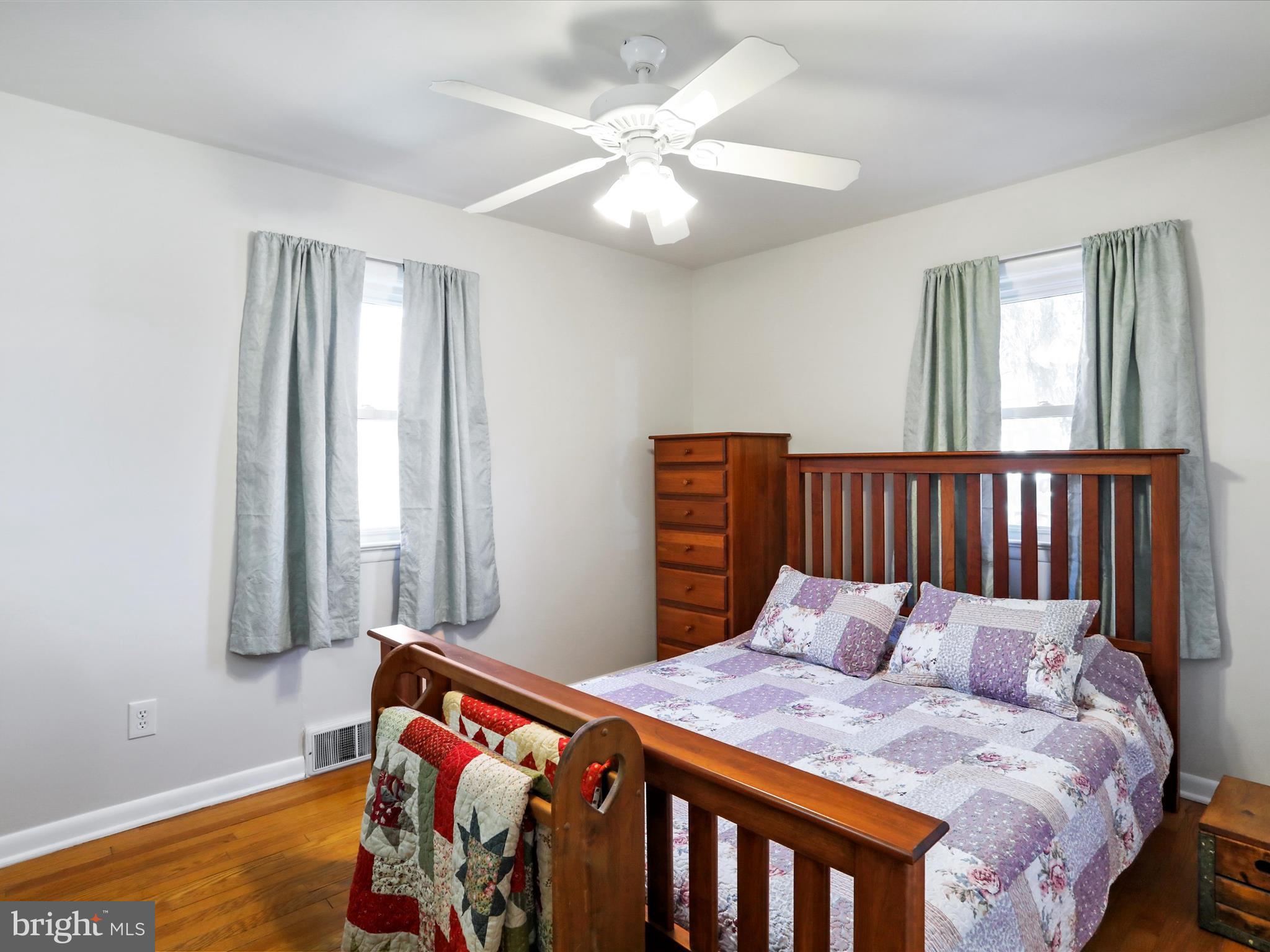 ORCHARD HILLS - Residential