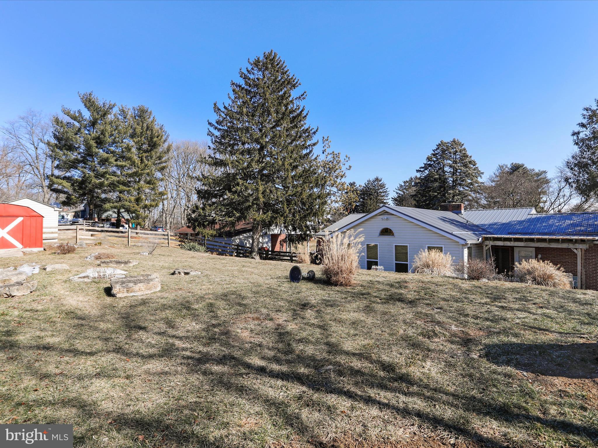 ORCHARD HILLS - Residential