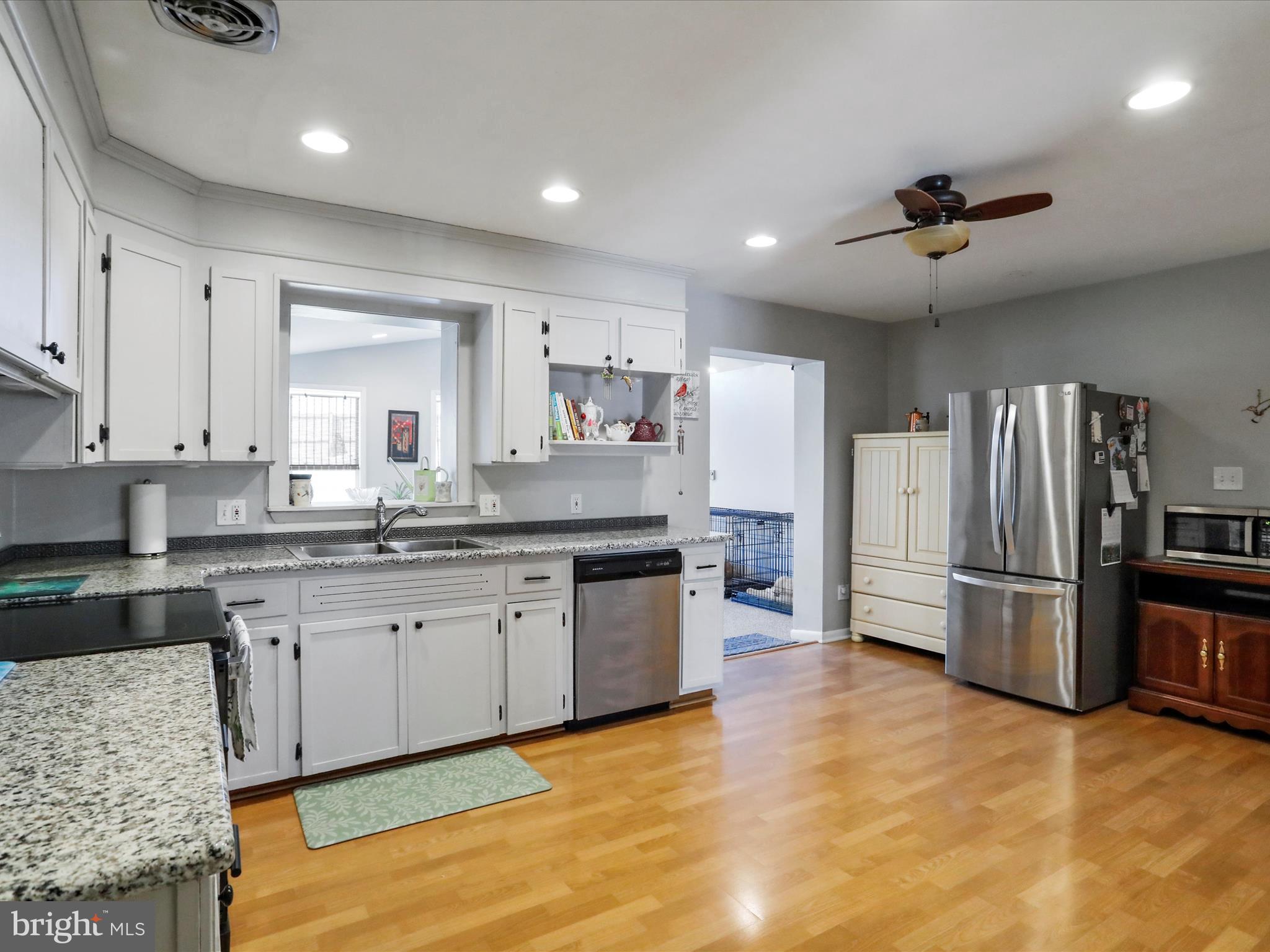 ORCHARD HILLS - Residential