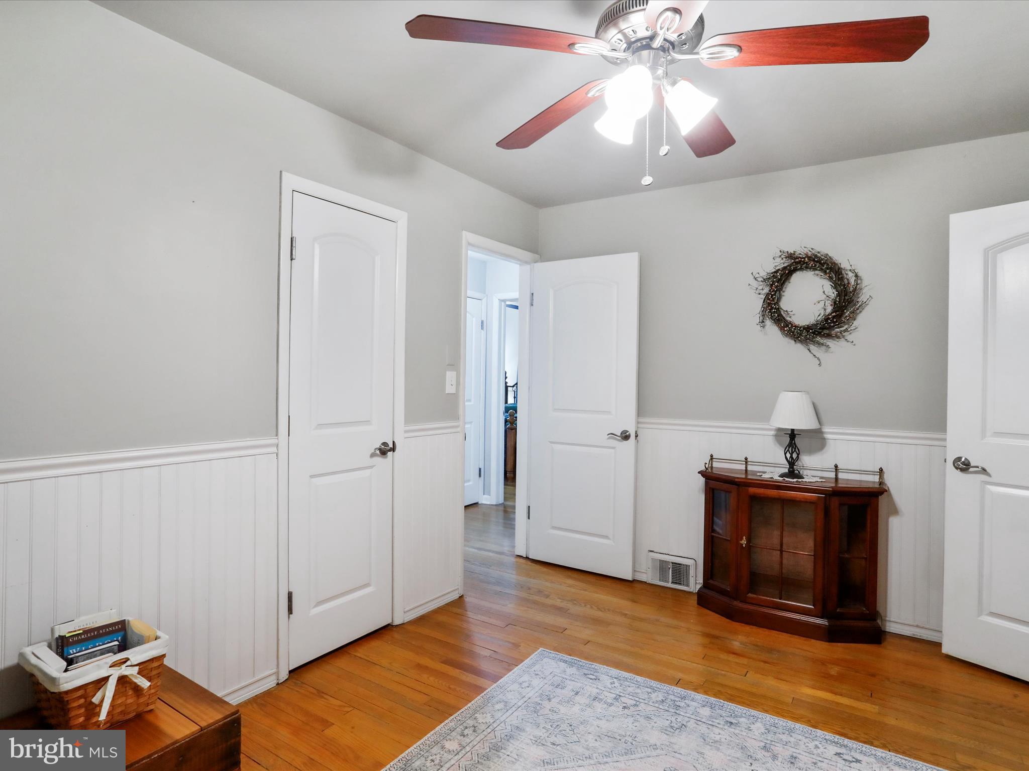 ORCHARD HILLS - Residential