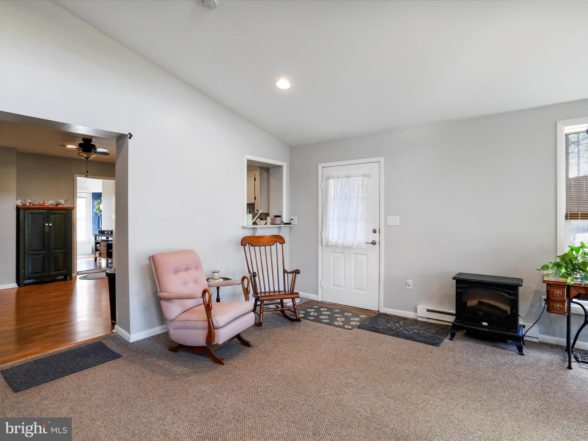 ORCHARD HILLS - Residential