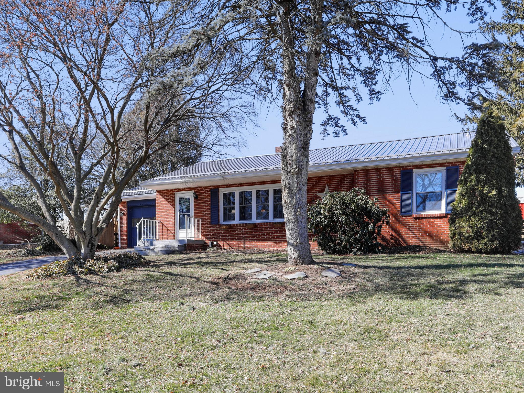 ORCHARD HILLS - Residential