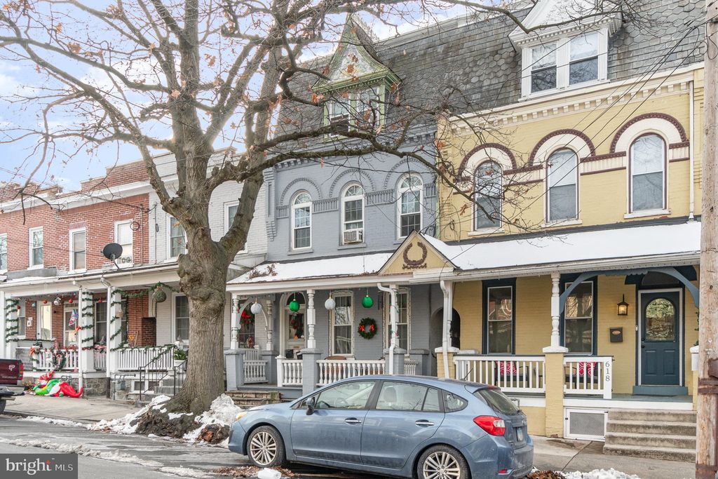 Photo of 616 N Shippen Street, LANCASTER, PA 17602 (MLS # PALA2062922)