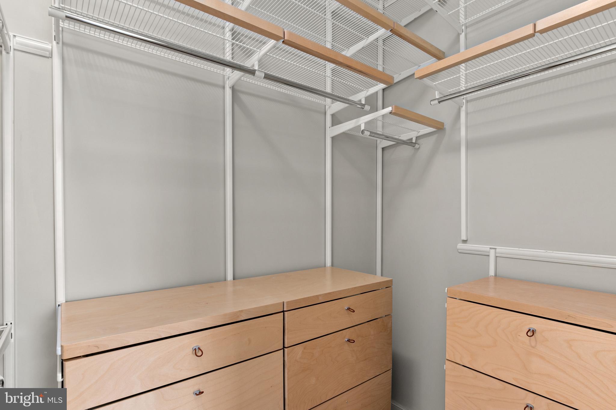 MOSAIC AT MERRIFIELD - Residential Lease