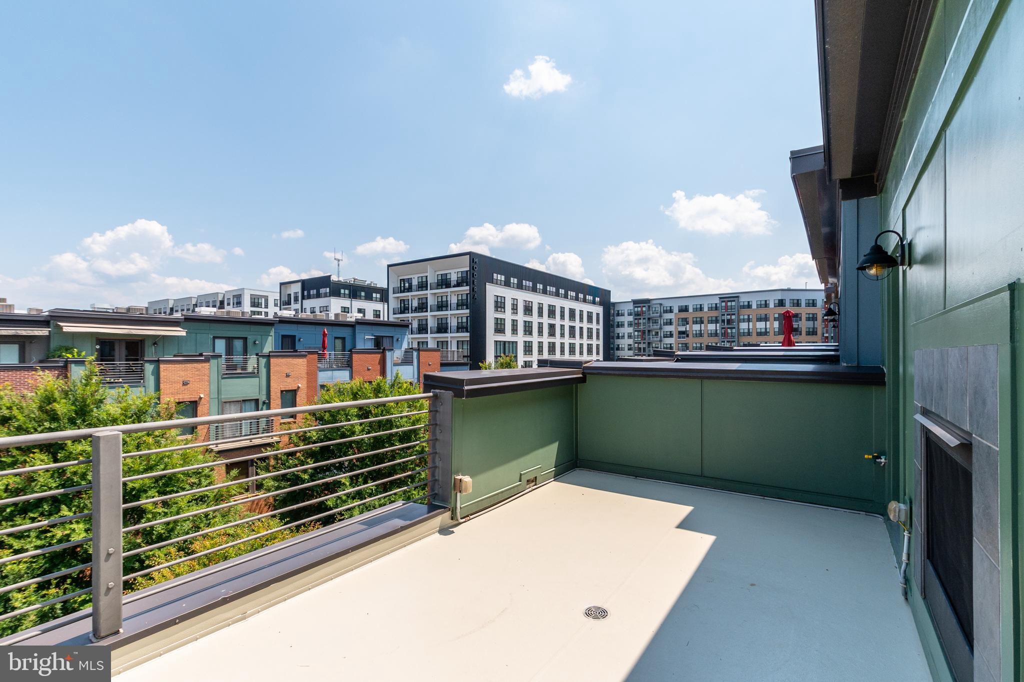 MOSAIC AT MERRIFIELD - Residential Lease