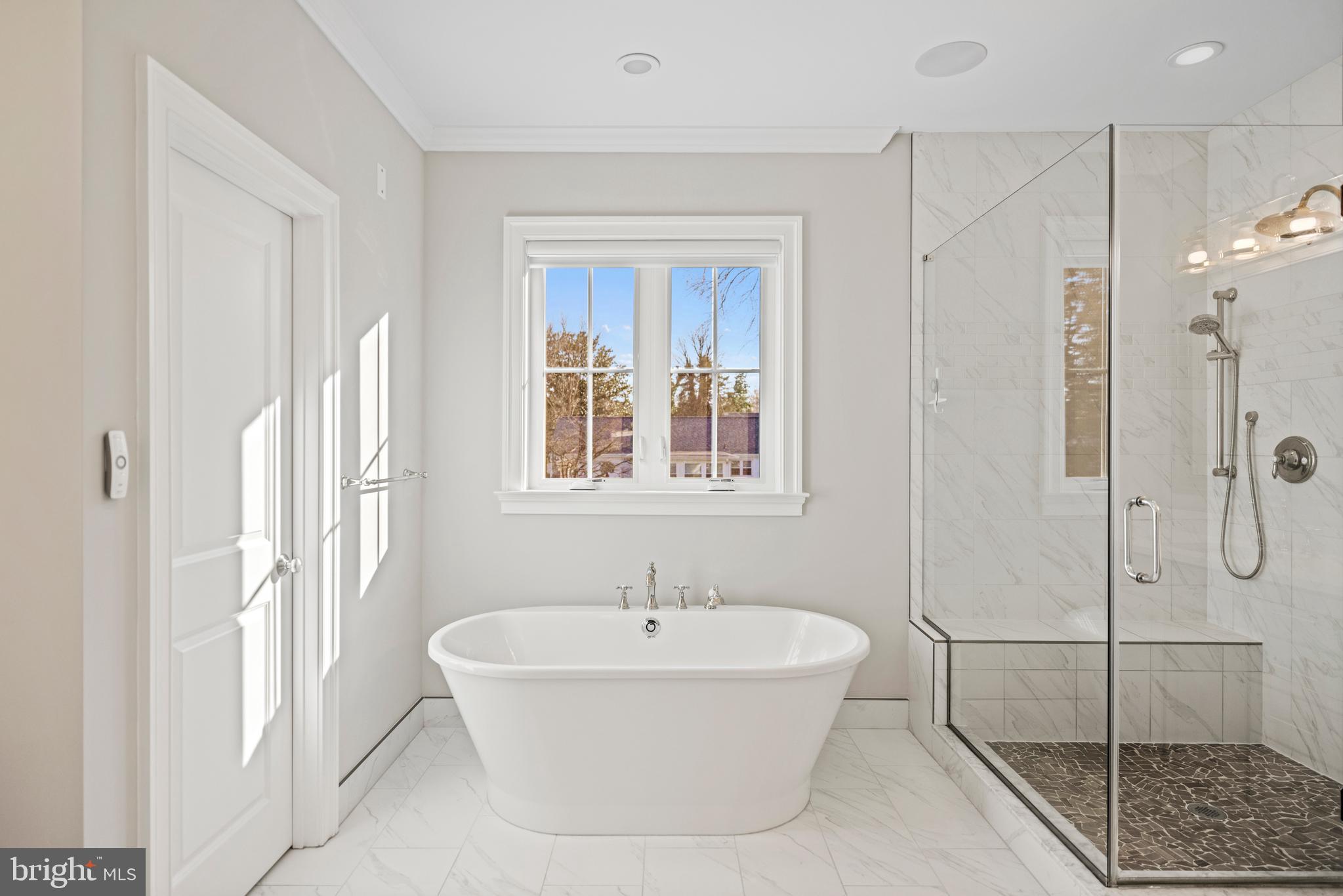 LONE OAK - Residential