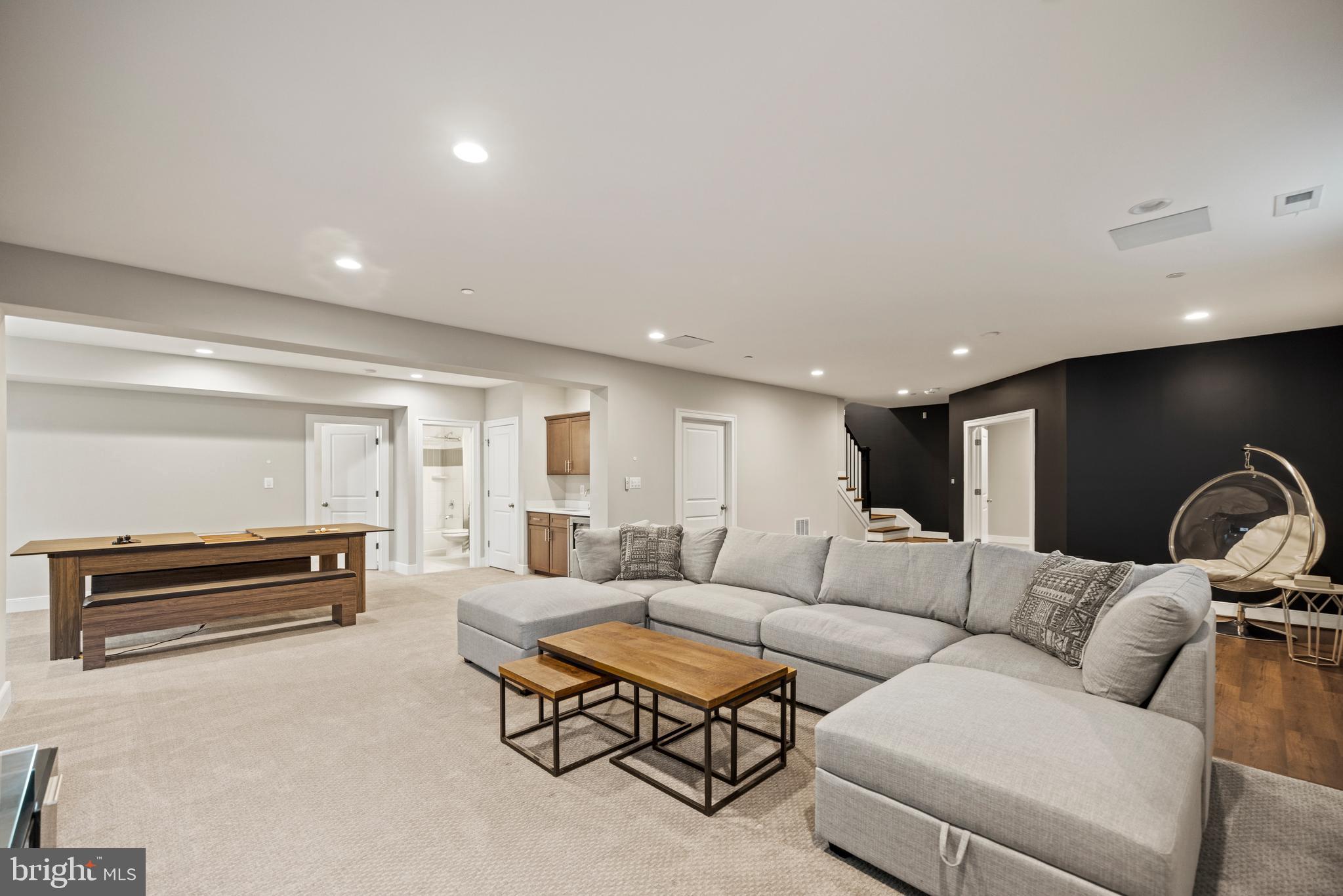 LONE OAK - Residential