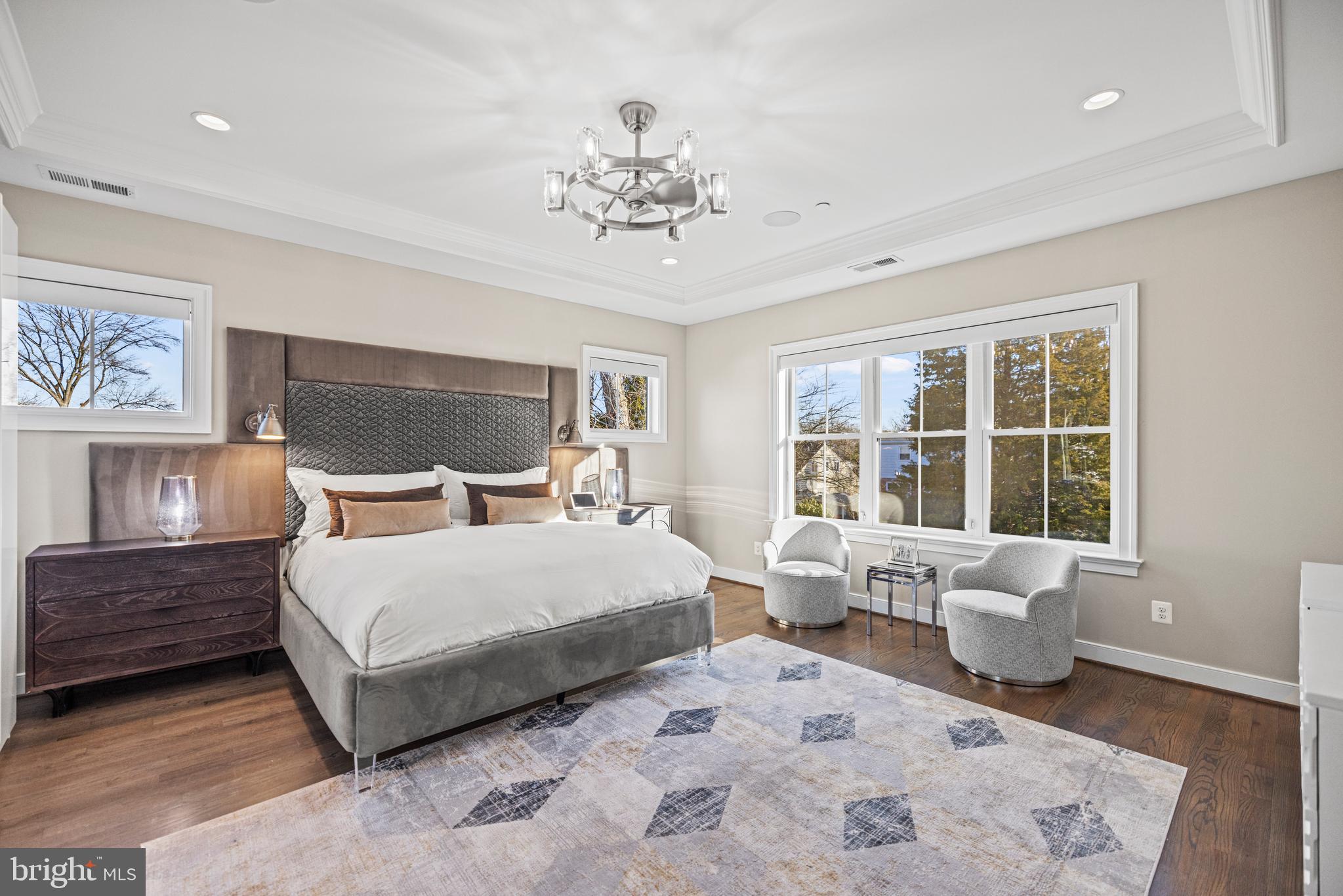 LONE OAK - Residential