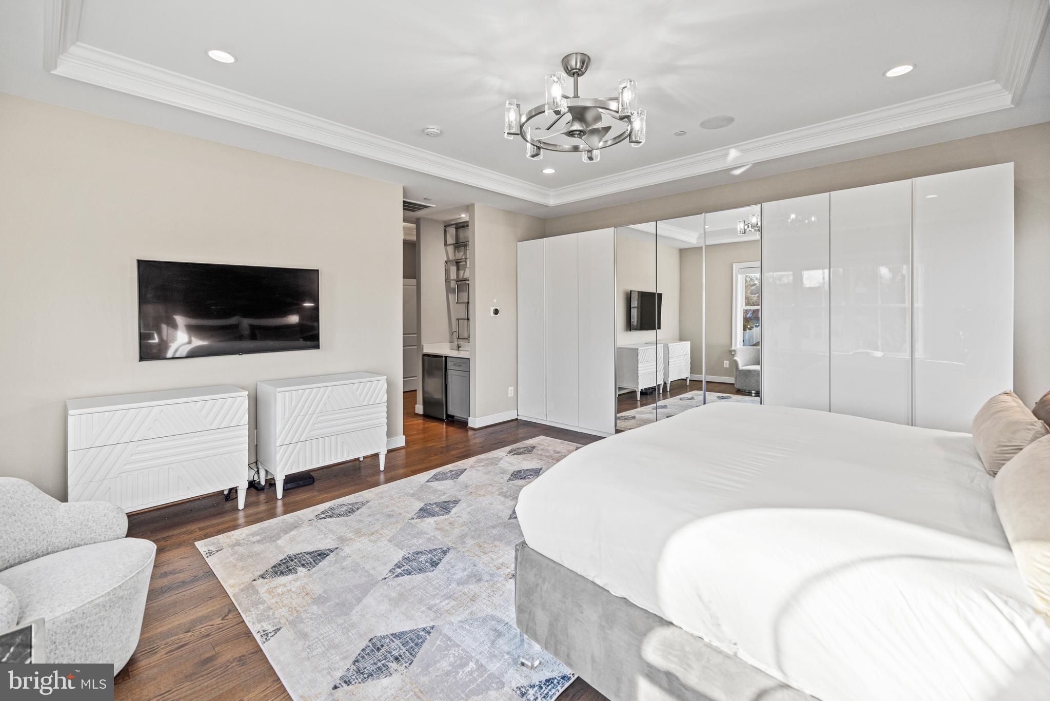 LONE OAK - Residential