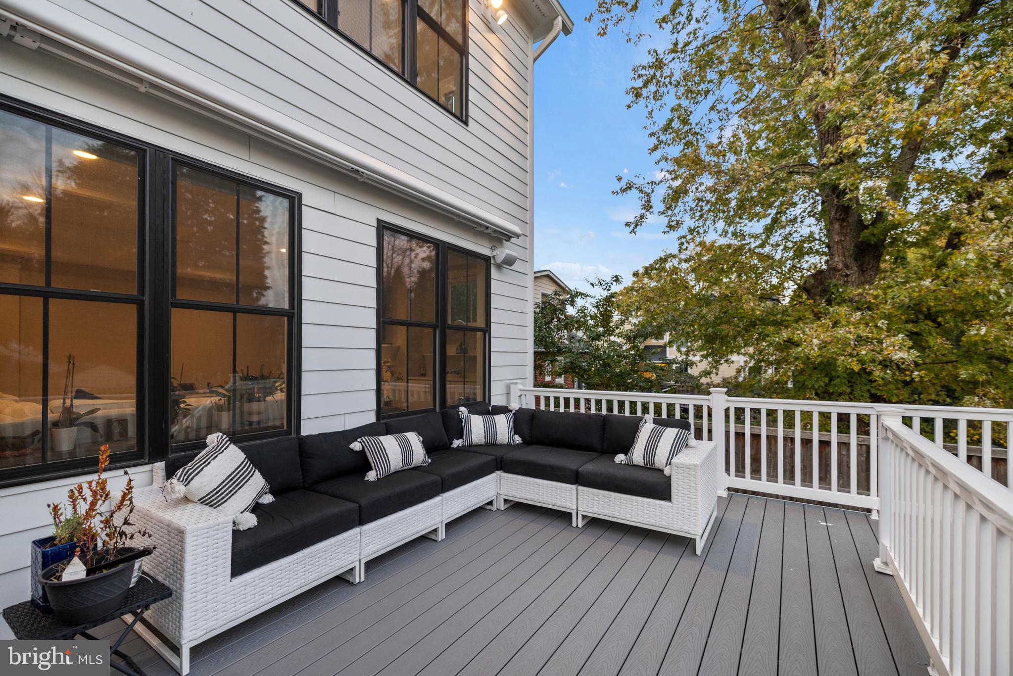 LONE OAK - Residential