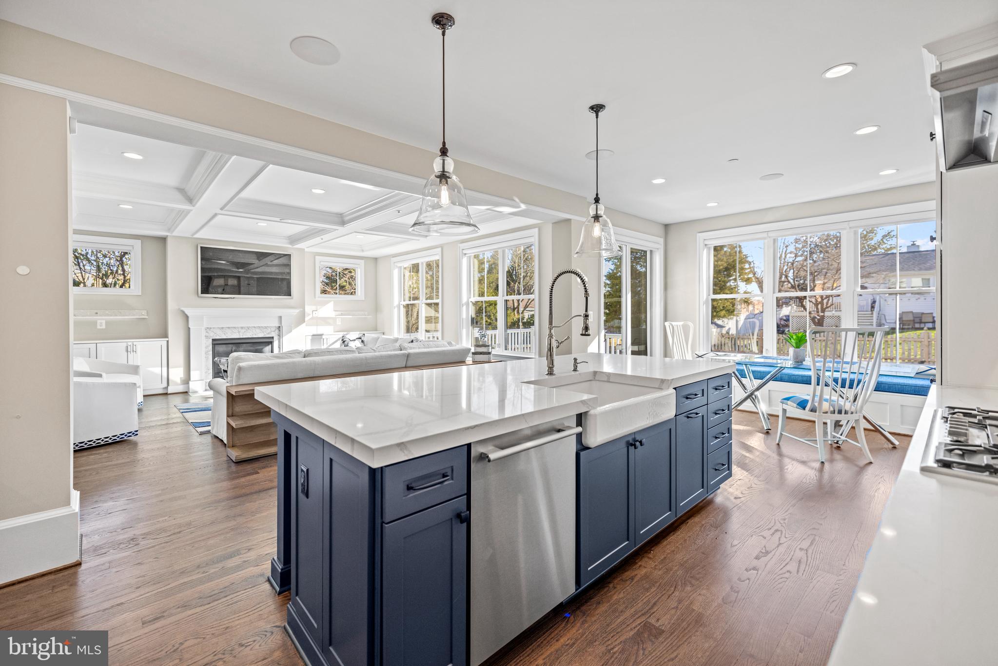 LONE OAK - Residential