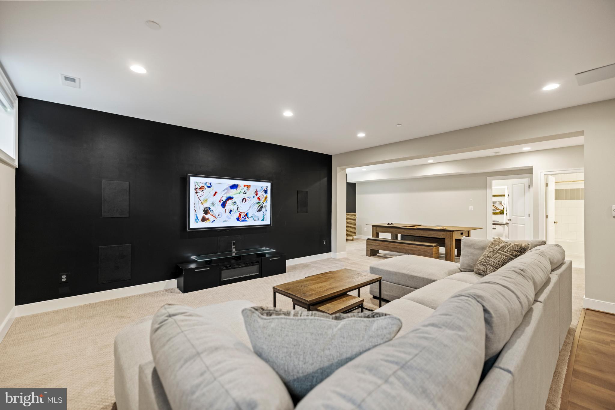 LONE OAK - Residential