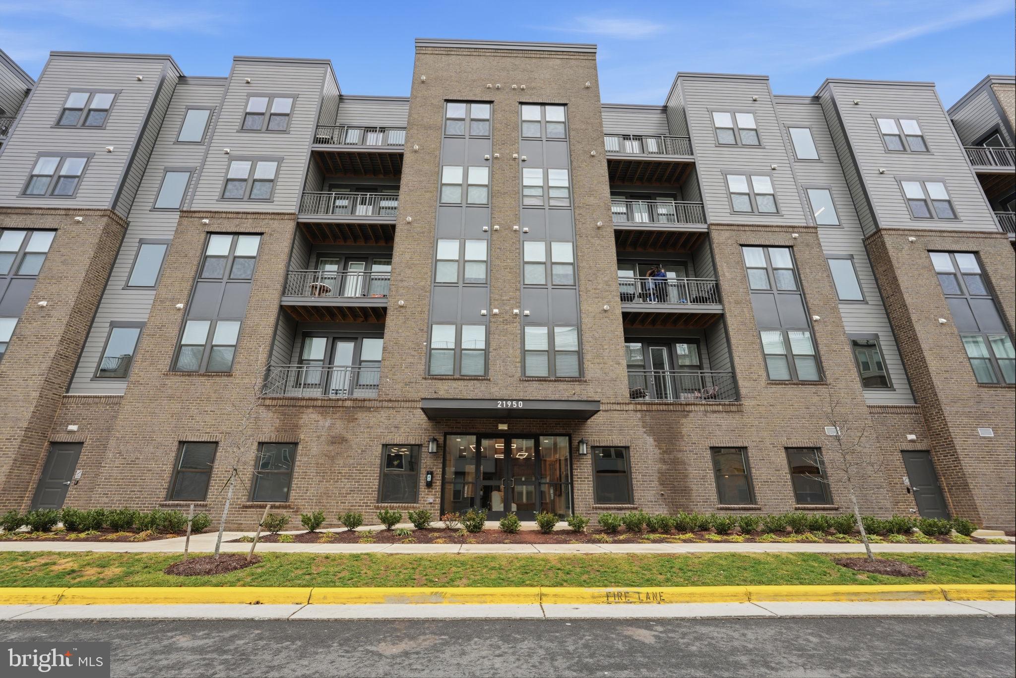 RESERVE AT WAXPOOL - Residential