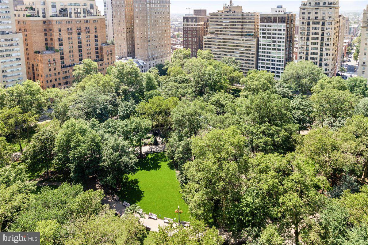 RITTENHOUSE SQUARE - Residential