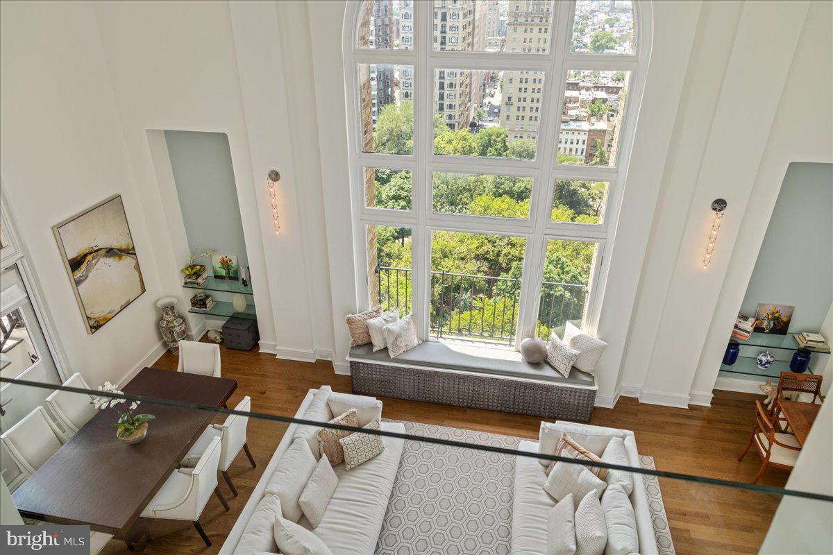 RITTENHOUSE SQUARE - Residential