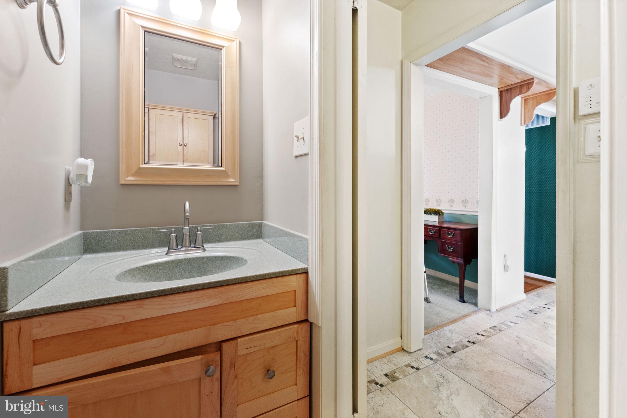 MINNIEVILLE MANOR - Residential