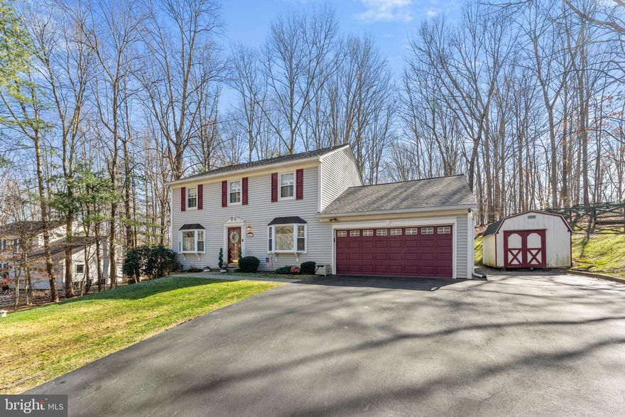 Well maintained home on very private 1 acre lot. 4 BR 2 Full Baths and 2 half Baths.  Hardwood thru the first floor. Kitchen remodeled in 2019, granite counter tops, Stainless appliances, Ceramic tile   kitchen floors, Laundry on first floor off the oversize and deep 2 car garage. Roof replace in 2023, Shed roof replaced in 2023.  New septic tank lid  in 2023 . Large deck off the family room. This home shows pride in ownership. 2 chairlifts that were just installed in December 2023 will be removed if buyers want them removed.
Sellers  prefer Advance Septic Service for inspections Professional  Pictures will be taken