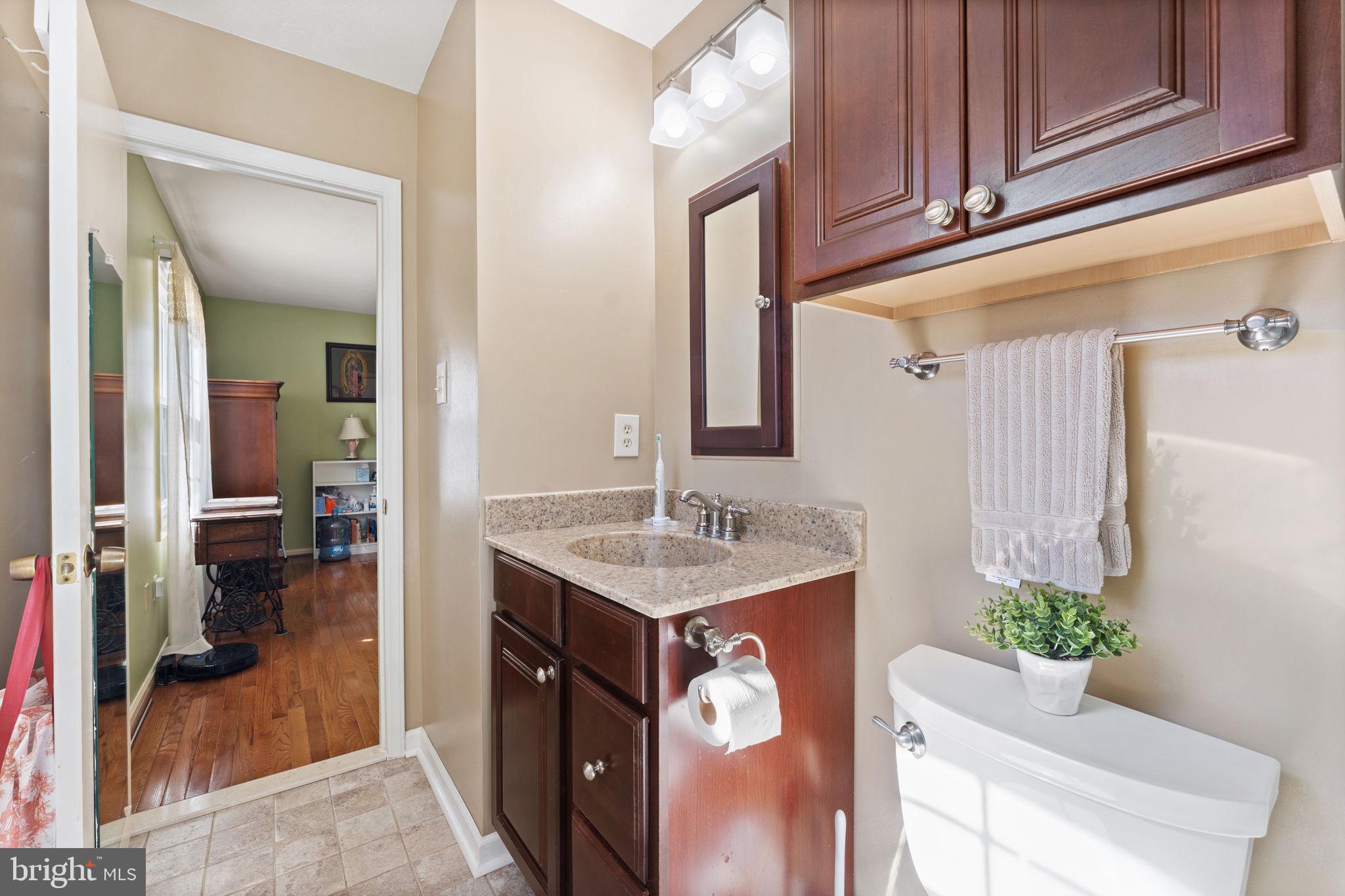 MINNIEVILLE MANOR - Residential