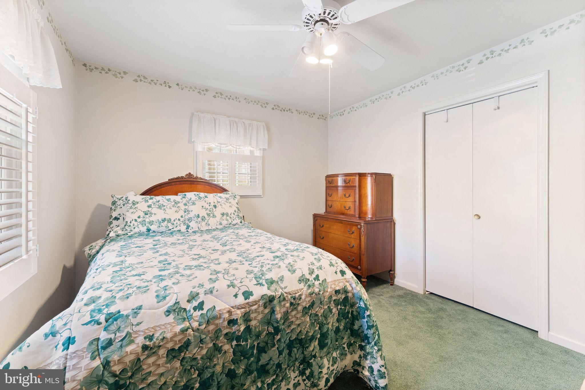 MINNIEVILLE MANOR - Residential