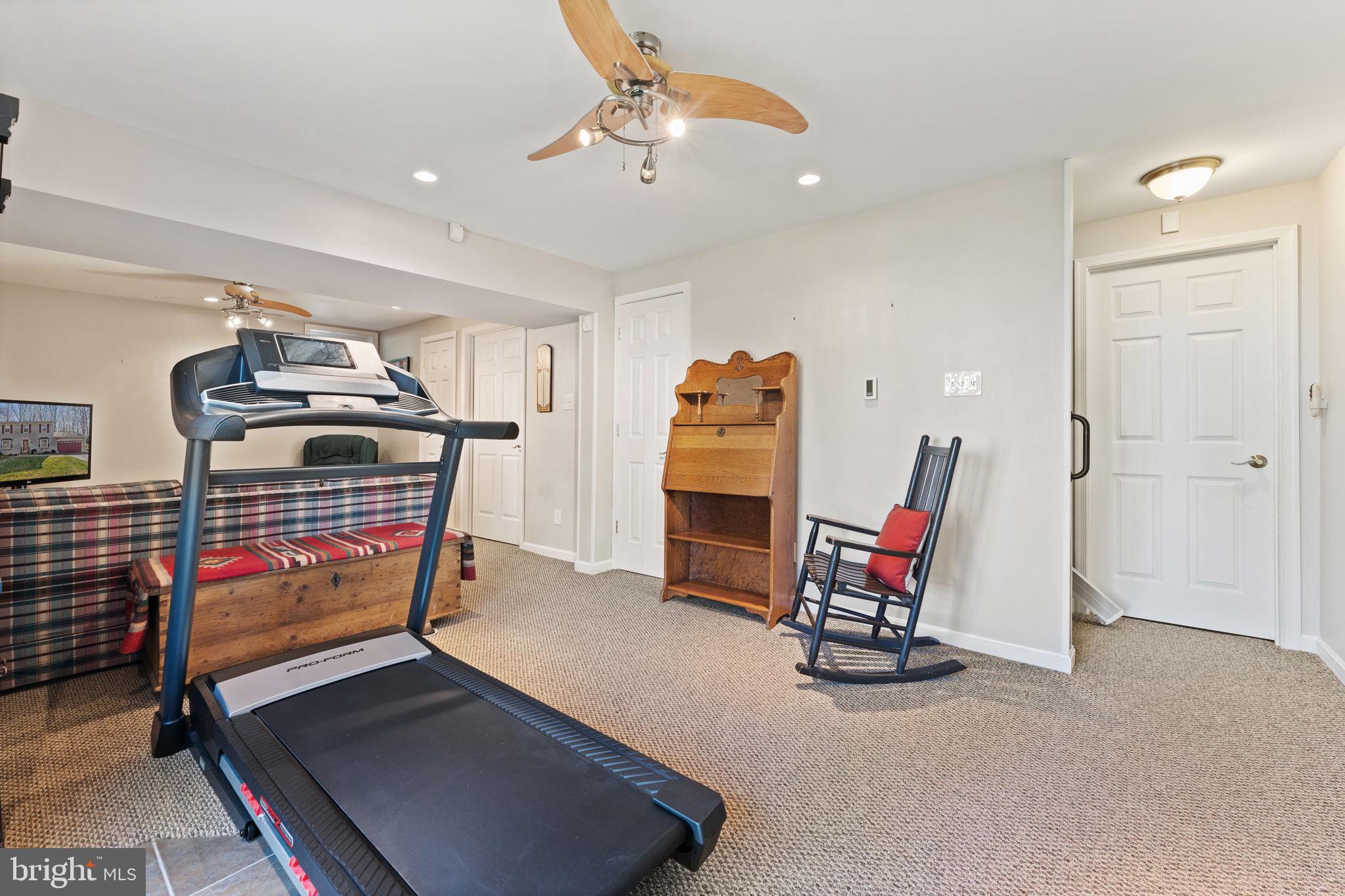 MINNIEVILLE MANOR - Residential