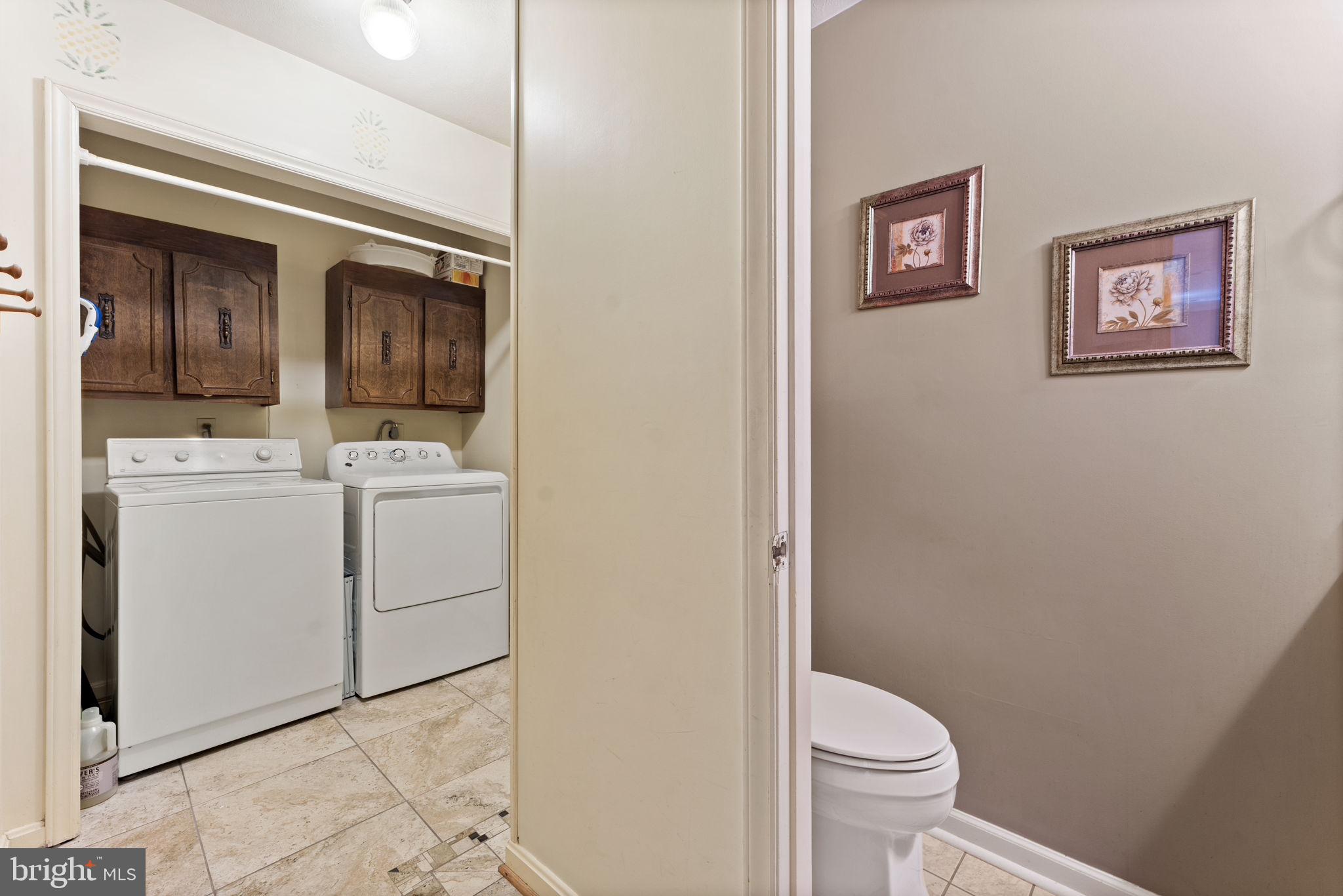 MINNIEVILLE MANOR - Residential