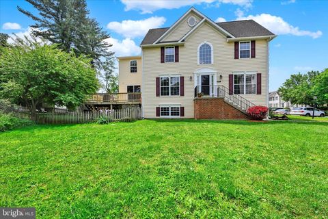 MLS: MDHR2042926