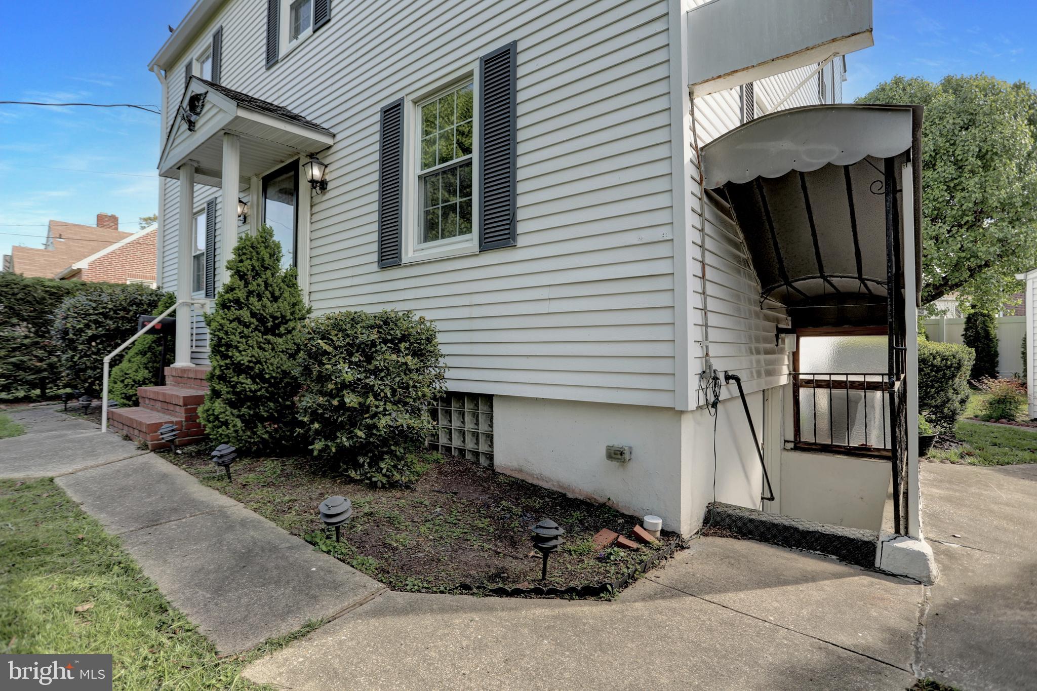 MIDDLE RIVER - Residential