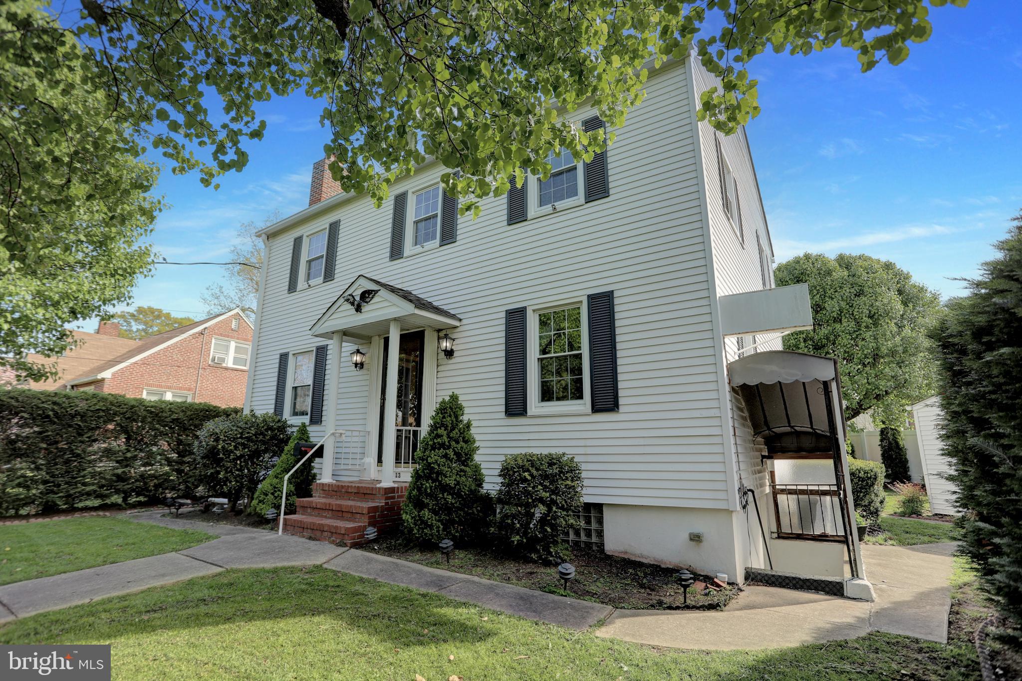 MIDDLE RIVER - Residential