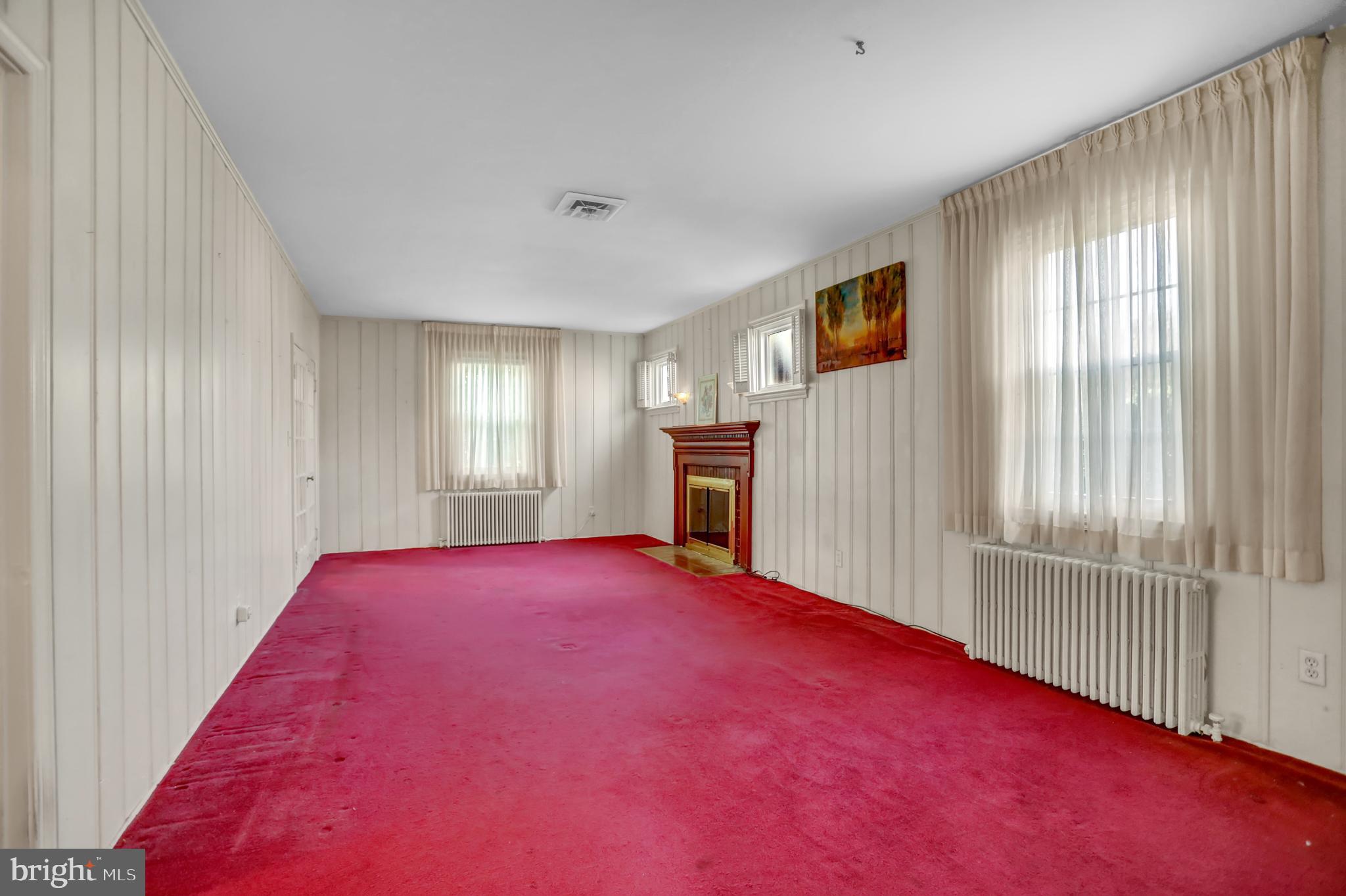 MIDDLE RIVER - Residential