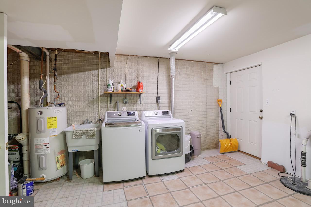 VILLAGE OF TALL OAKS - Residential