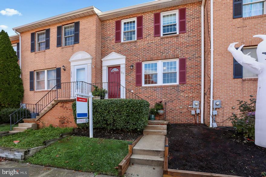 3 Level Townhome with **New windows, bamboo flooring, composite deck, rear fence, front door, and sliding rear door with built in blinds.*** Roof is only 8 years old and has new gutters and downspouts. Fully renovated Bathrooms on upper level! Spacious Family Room on Main level leading to the Kitchen with stainless appliances including the built in microwave and adjoining Dining space with sliding doors leading to the rear yard. Upper level Bedrooms include the Primary Owner's Suite with attached fully renovated bath with walk in shower and tile surround! Lower level has a Recreation Room with custom built ins and storage room as well as laundry.