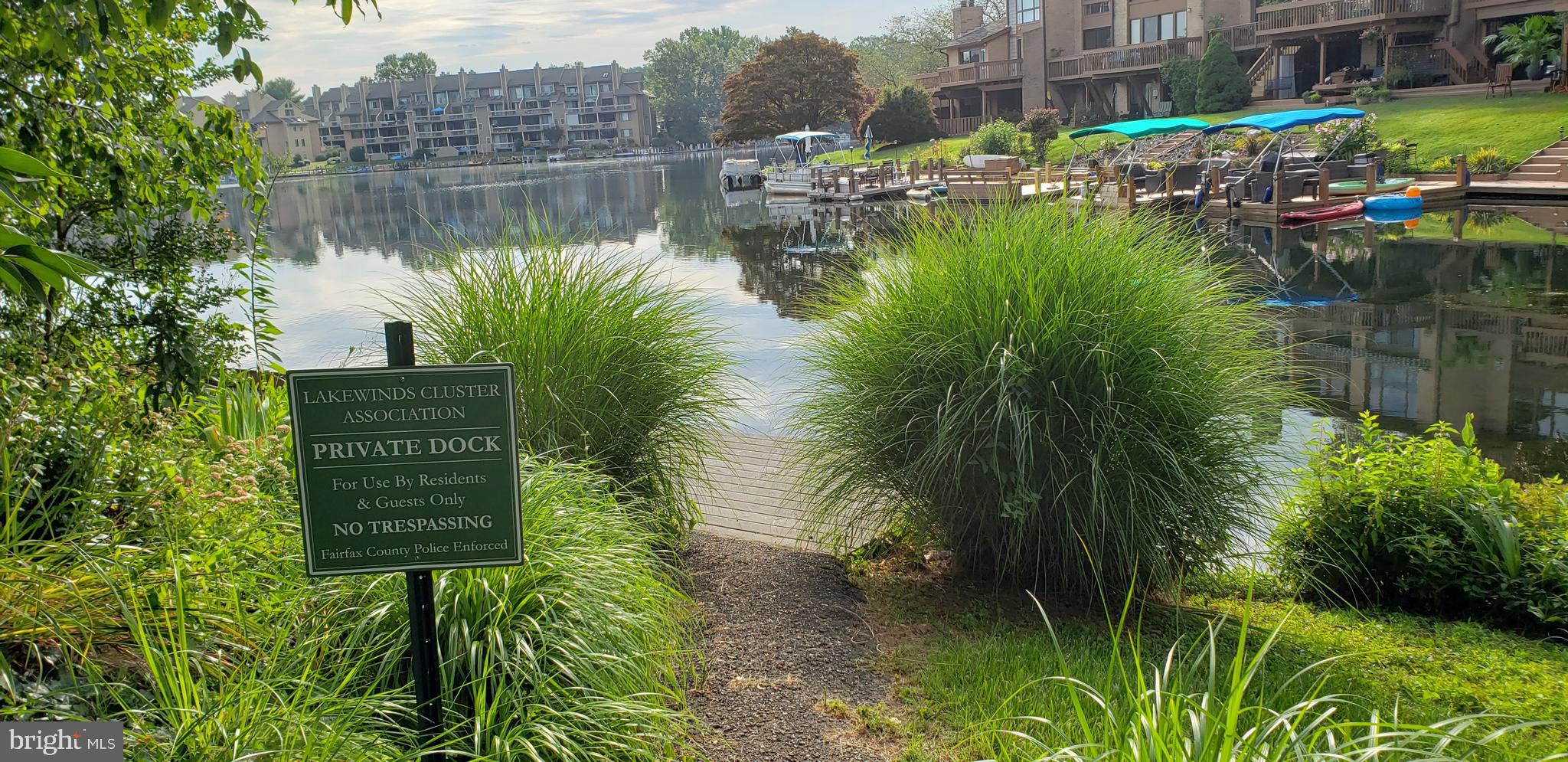 LAKEWINDS - Residential