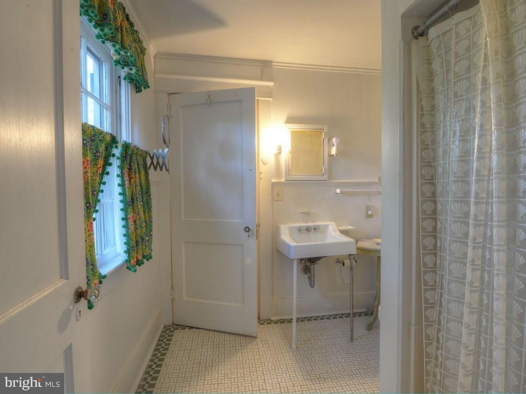 NORTH REHOBOTH - Residential