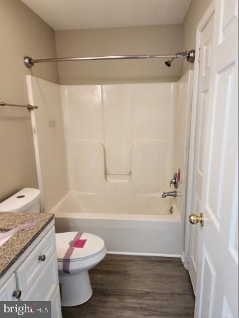 NORTH YORK - Residential